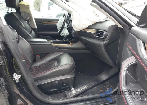 2017 Maserati Levante S z USA, uszkodzony, nr VIN ZN661YUL5HX234341